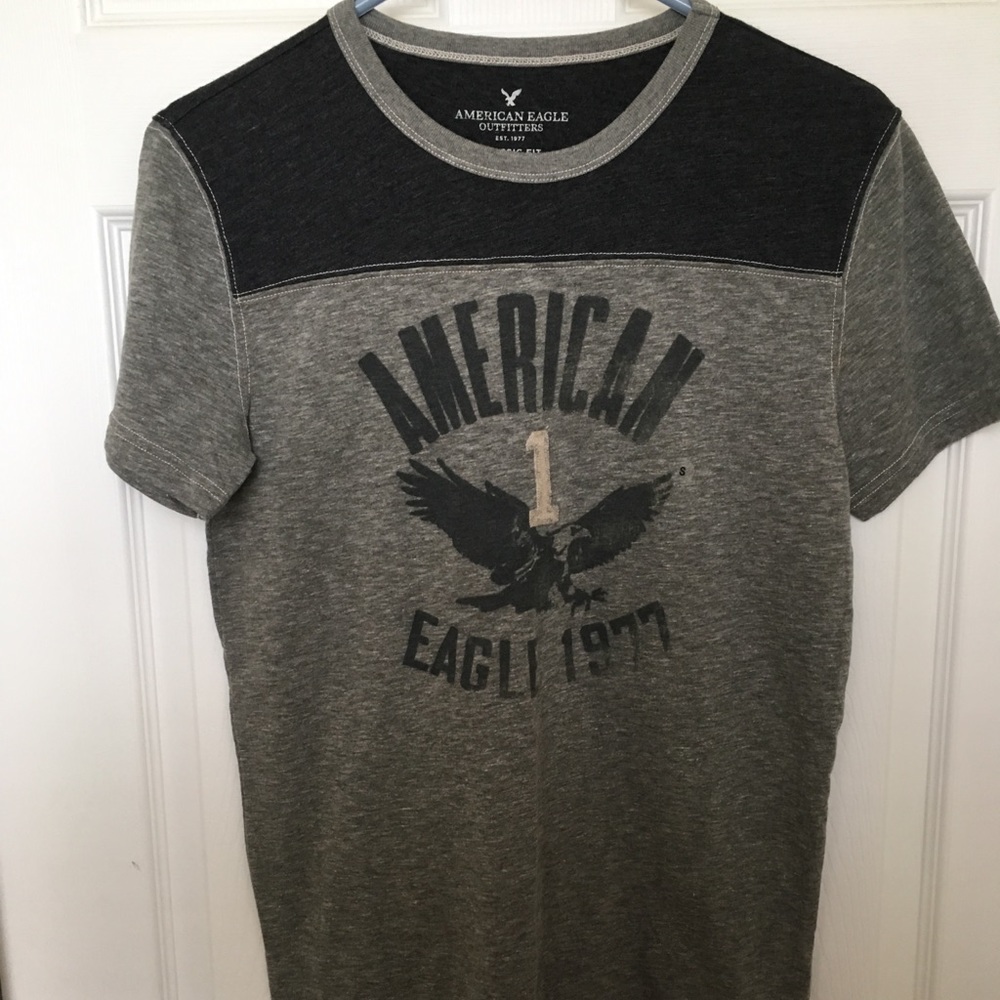 🆕🦅American Eagle short sleeve shirt